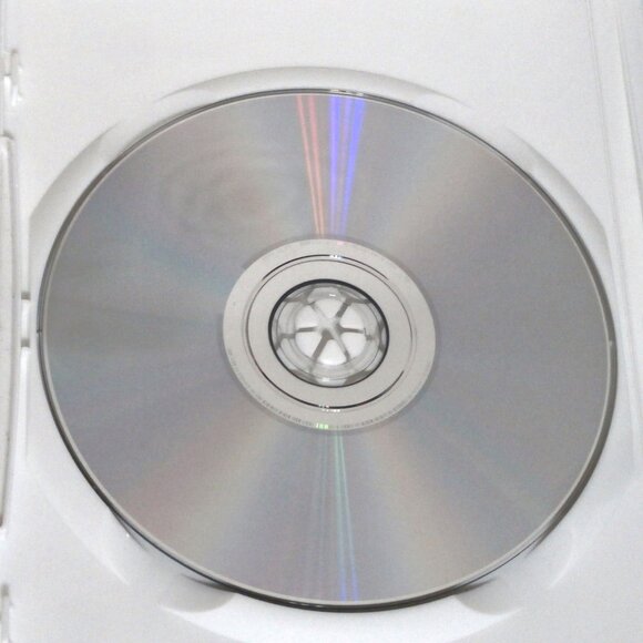 Disney SING IT Wii Disney Interactive Studios, with Instruction Booklet - Picture 7 of 7